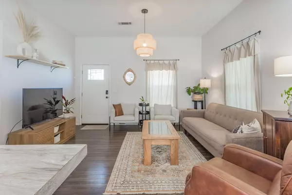 Chattanooga, TN 37410,4804 Oakland AVE