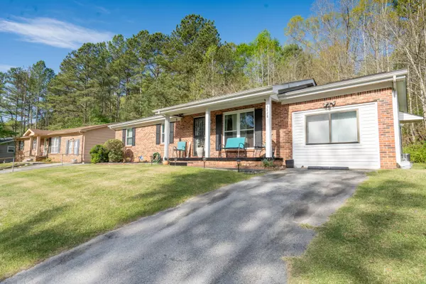 Chattanooga, TN 37406,3428 Persimmon LN