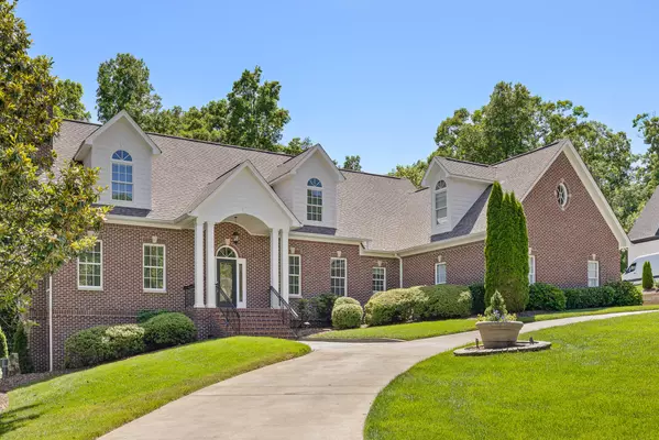 421 Saratoga PL, Cleveland, TN 37312