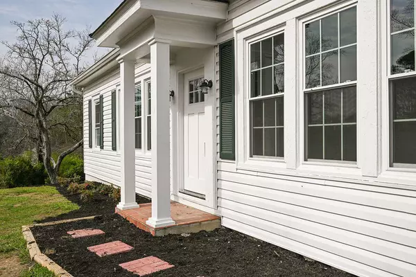 210 James AVE, Cleveland, TN 37311