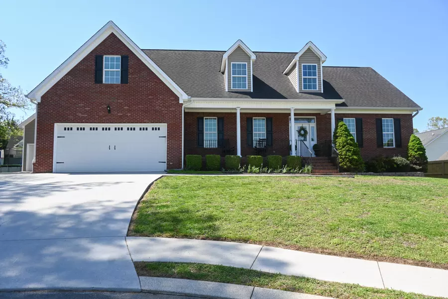 7546 Palace CT, Ooltewah, TN 37363