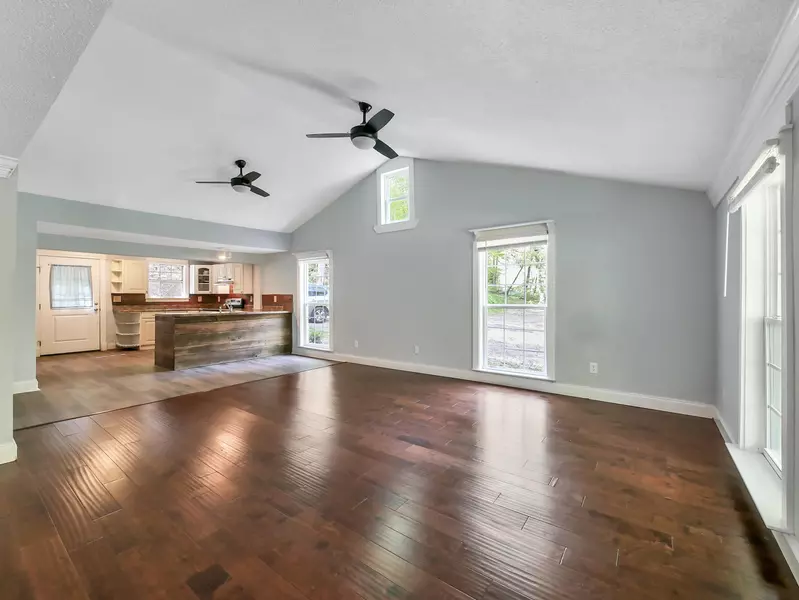 1322 New England RD, Wildwood, GA 30757