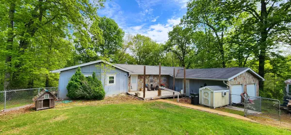 395 Len Mar RD, Spring City, TN 37381