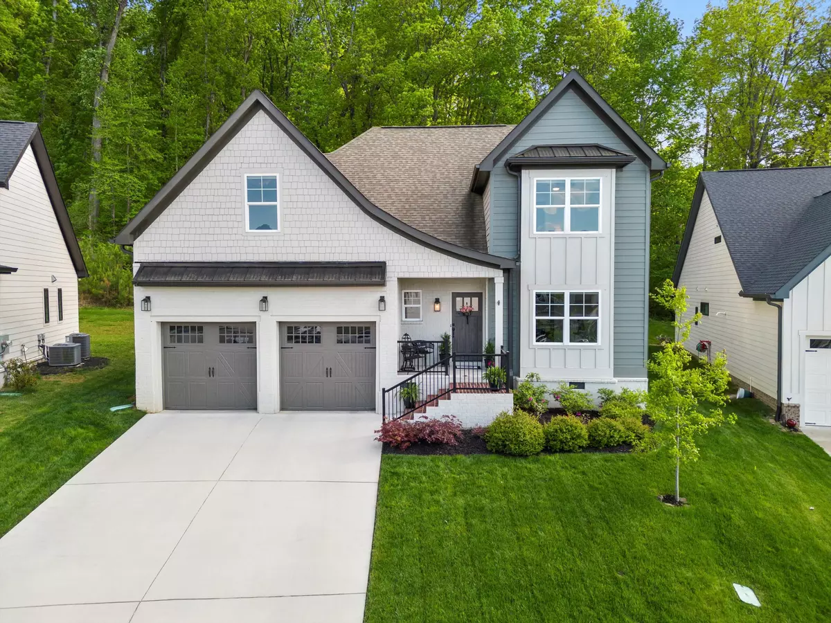 Ooltewah, TN 37363,9847 Trestle CIR