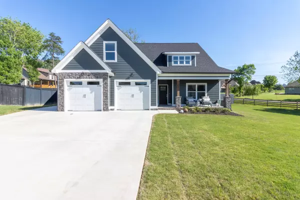 7306 Burberry TRL, Ooltewah, TN 37363