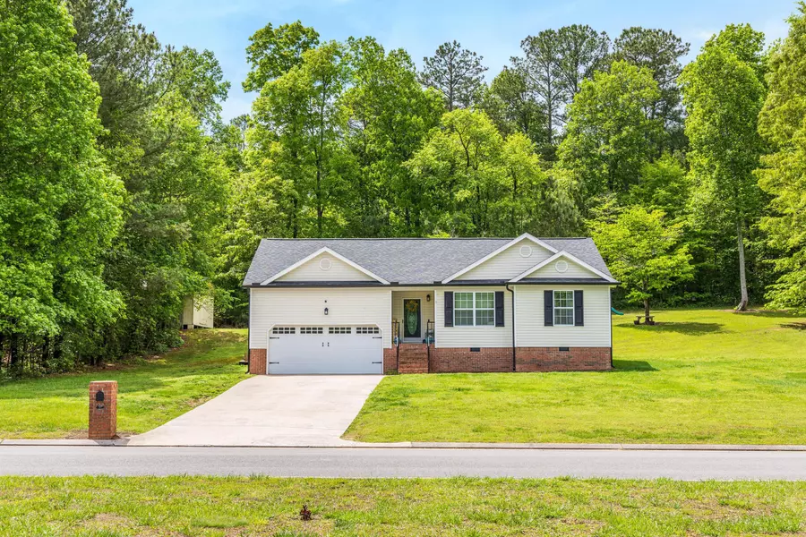 565 Van Dell DR, Rock Spring, GA 30739