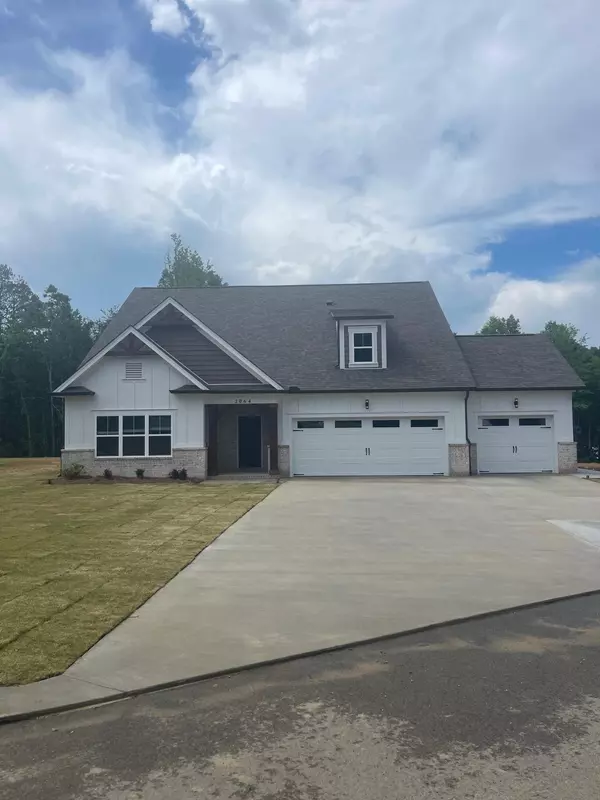 2064 Rock Bass WAY, Soddy Daisy, TN 37379