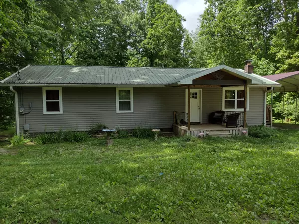 1539 Gulf RD, Spencer, TN 38585