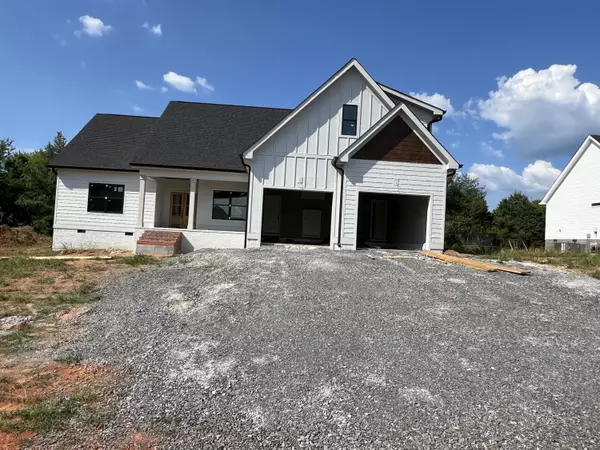 Benton, TN 37307,115 Hunters WAY