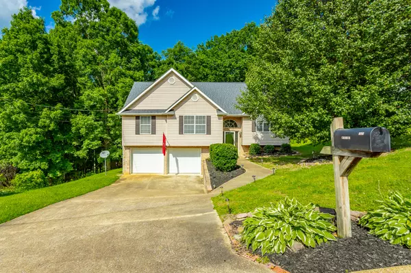 579 Middle View DR, Ringgold, GA 30736