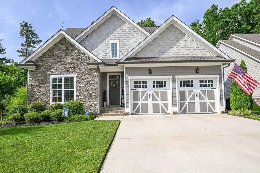 9458 Silver Stone LN, Ooltewah, TN 37363