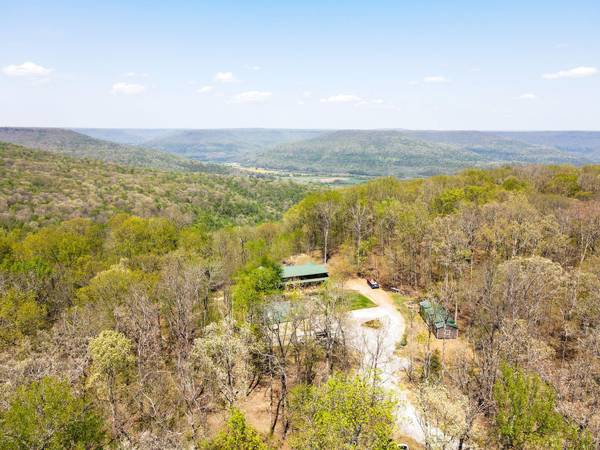 3225 Jackson Point RD, Sewanee, TN 37375