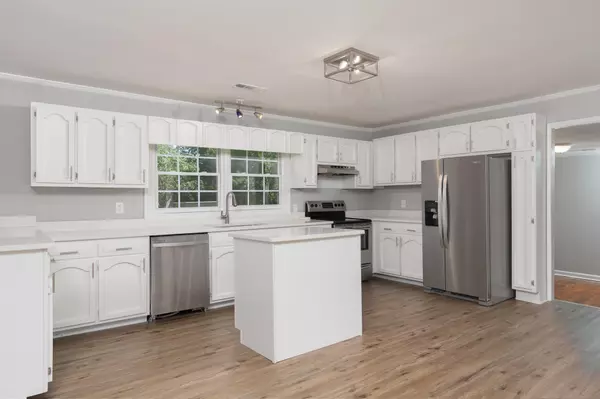 Hollywood, AL 35752,3489 Co Rd 141