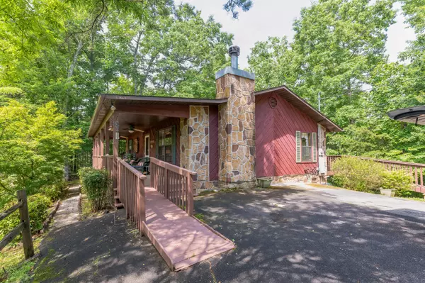 4185 Mountain Rest WAY, Sevierville, TN 37876