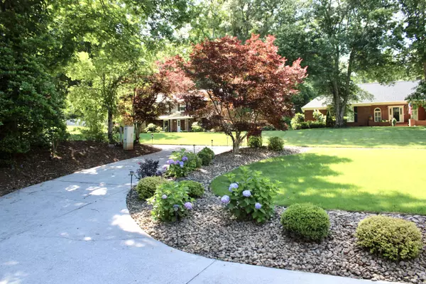 Ooltewah, TN 37363,5514 Mill Stone DR