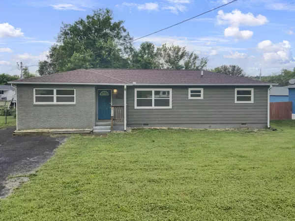 629 James ST, Rossville, GA 30741