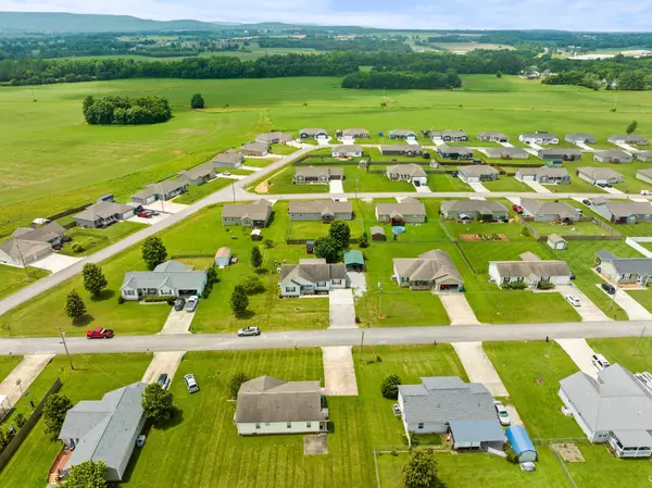 Winchester, TN 37398,174 Apple DR