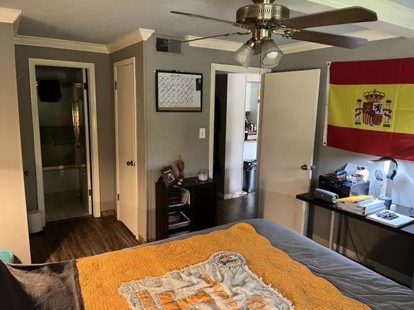 Knoxville, TN 37919,2749 Sullins ST