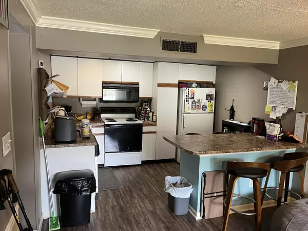 Knoxville, TN 37919,2749 Sullins ST