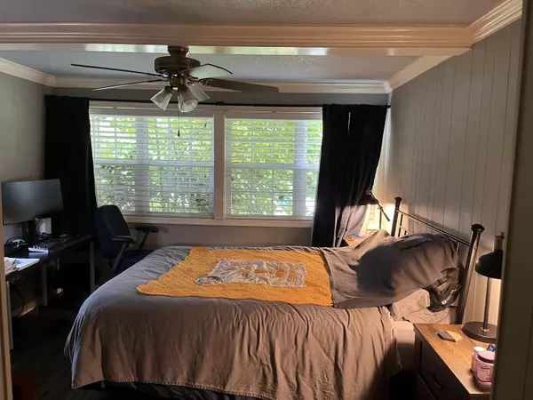 Knoxville, TN 37919,2749 Sullins ST