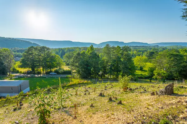 Whitwell, TN 37397,1240 Goose Pond RD
