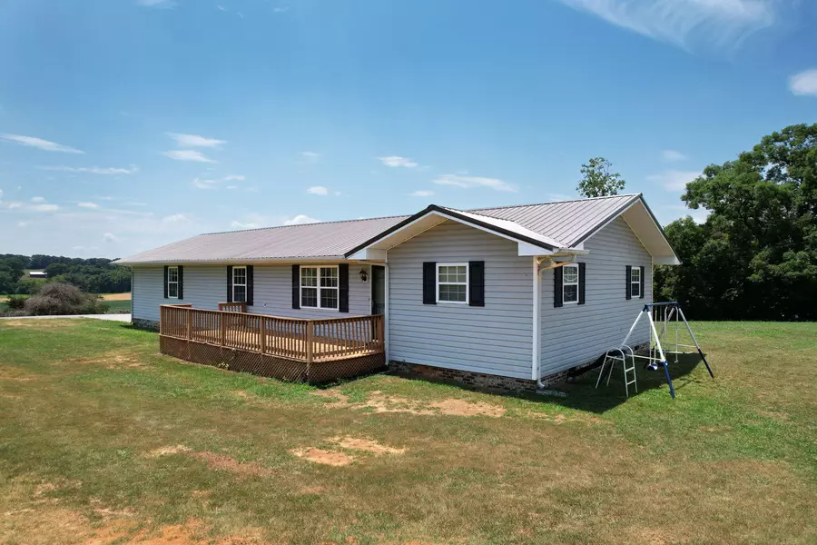 7961 Highway 411, Benton, TN 37307