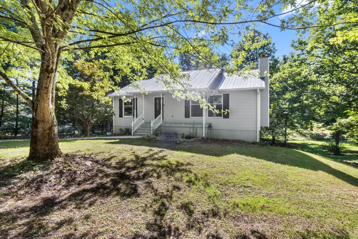 Monteagle, TN 37356,933 Bluff CIR