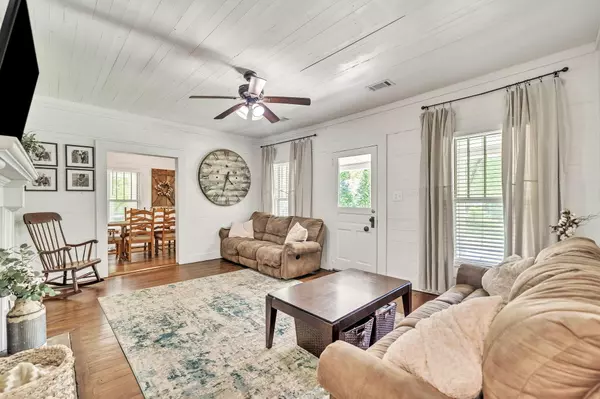 Jasper, GA 30143,5595 Cove RD