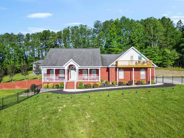 11247 Hixson PIKE, Soddy Daisy, TN 37379