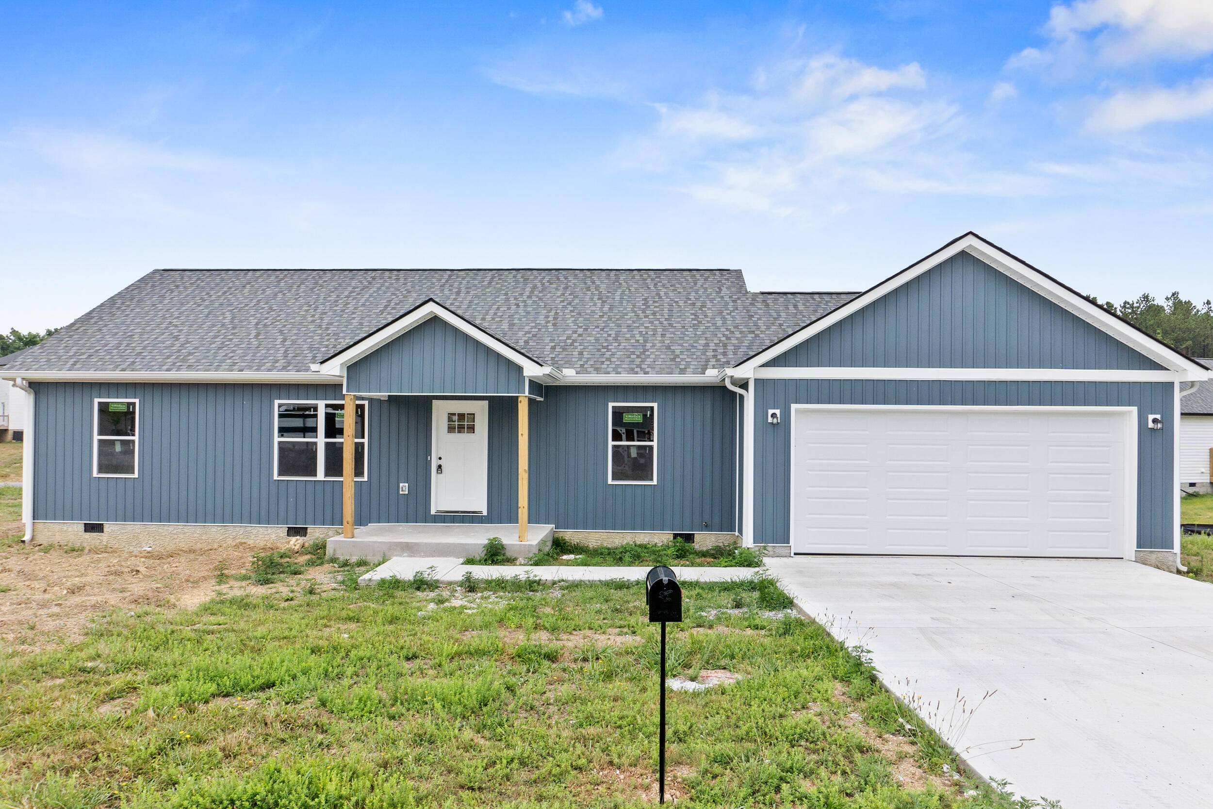 21 Brookside DR, Chatsworth, GA 30705