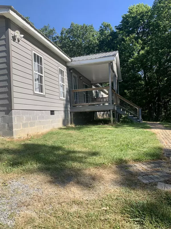 Graysville, TN 37338,711 Shadowland DR