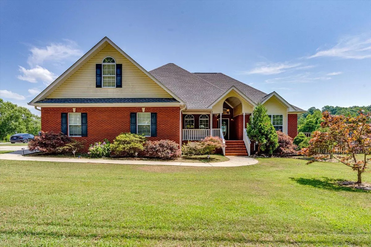 Soddy Daisy, TN 37379,12198 Macon WAY