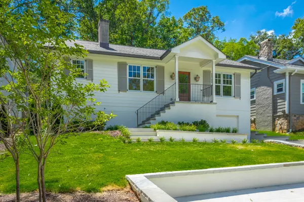 1302 Lawrence RD, Chattanooga, TN 37405