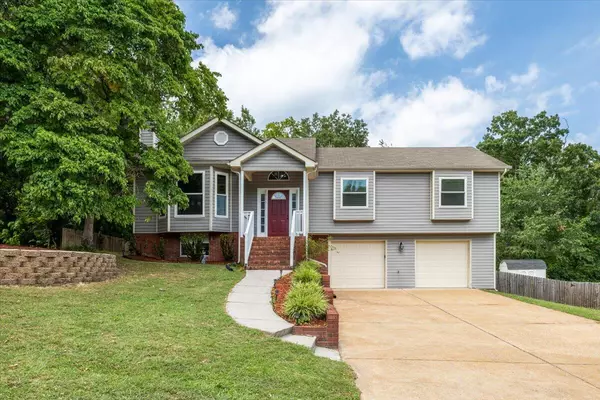 Ooltewah, TN 37363,6112 Caleb PL