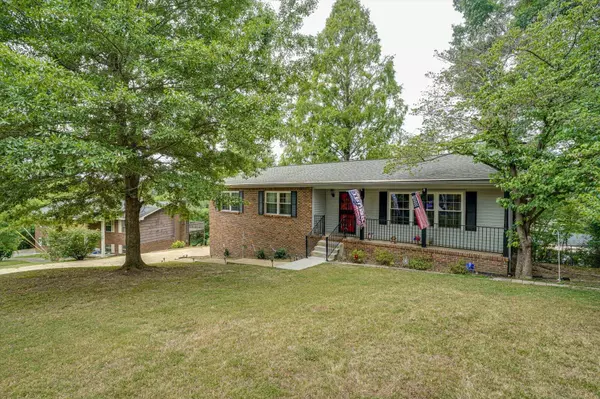 Hixson, TN 37343,418 Peyton DR