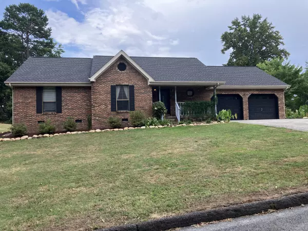 1608 Rebel RD, Rossville, GA 30741