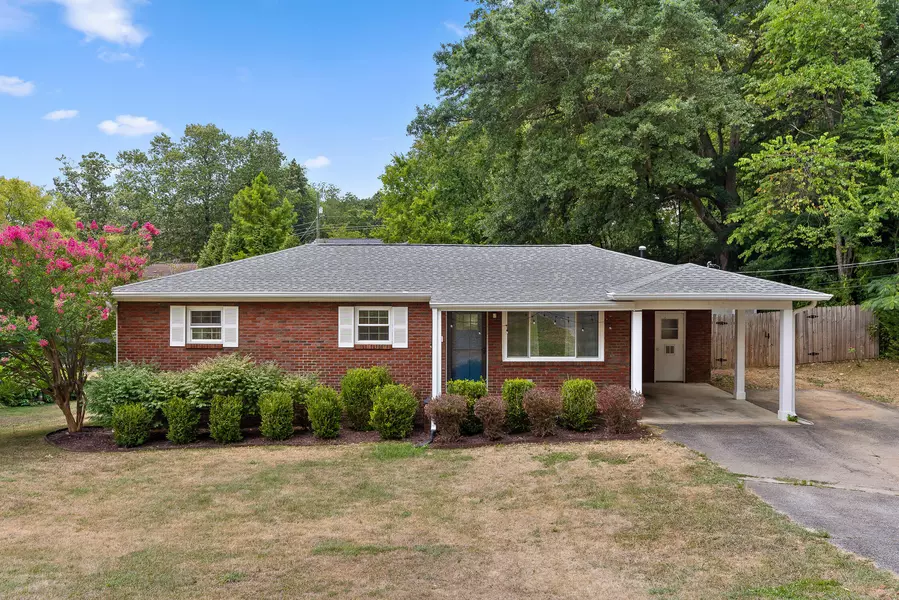 804 Emory DR, Chattanooga, TN 37415