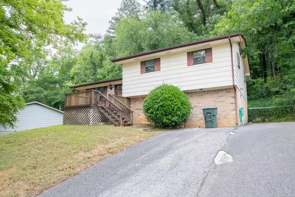 Hixson, TN 37343,6906 Echo Glen DR