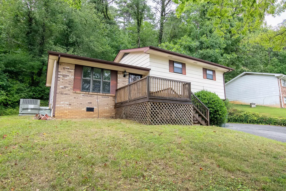 Hixson, TN 37343,6906 Echo Glen DR