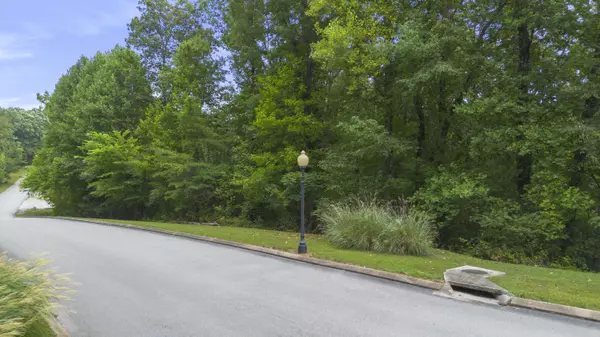 Soddy Daisy, TN 37379,12750 Emerald Bay DR