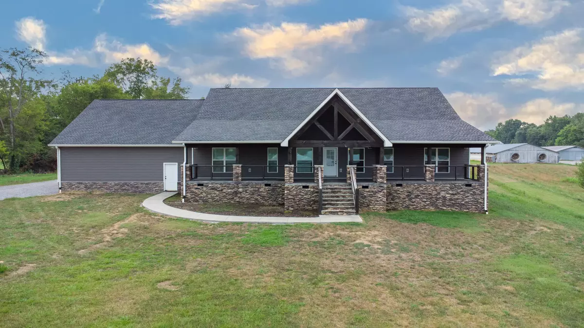 Crandall, GA 30711,999 Weber RD