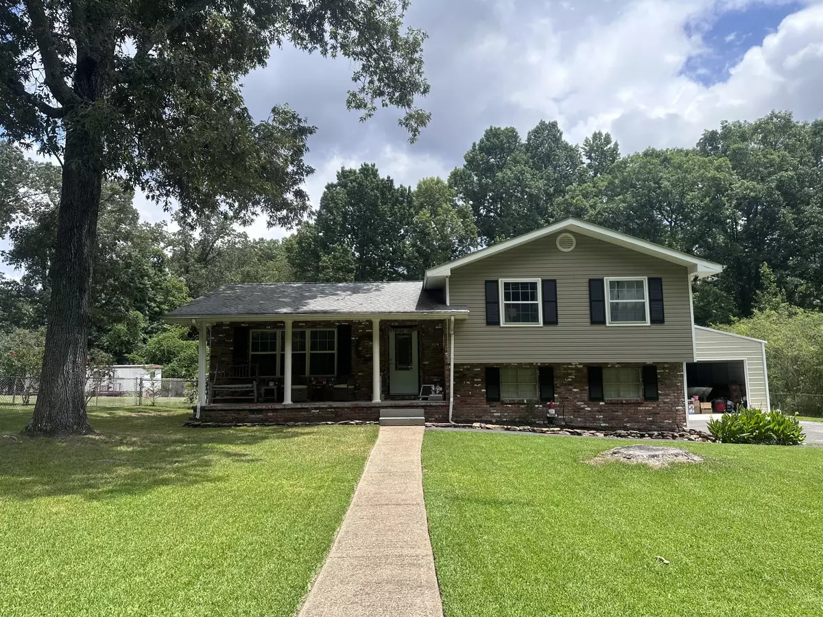 Rossville, GA 30741,62 Virginia AVE