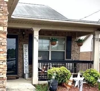 956 Colony CIR, Fort Oglethorpe, GA 30742