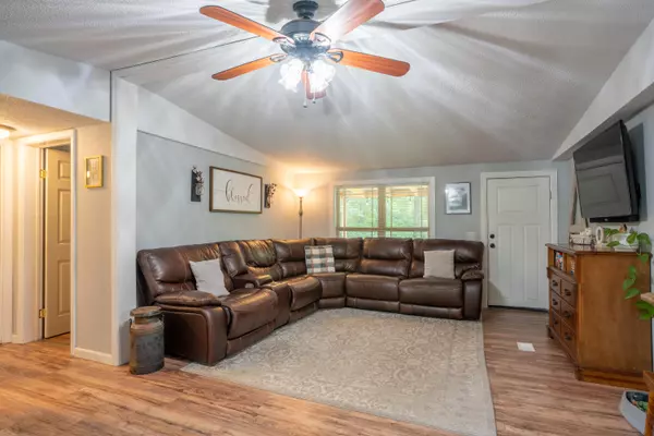 Bryant, AL 35958,7961 Al Hwy 73