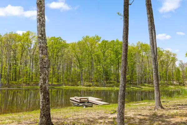 Sewanee, TN 37375,195 St Marys LN