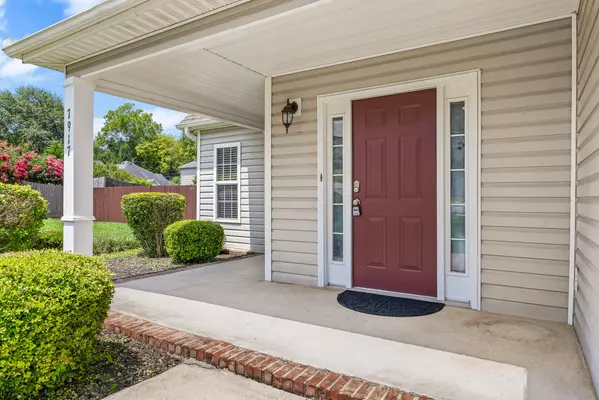 Ooltewah, TN 37363,7917 Squirrel Wood CT