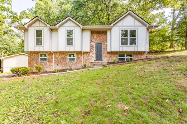 7244 Cane Hollow RD,  Hixson,  TN 37343