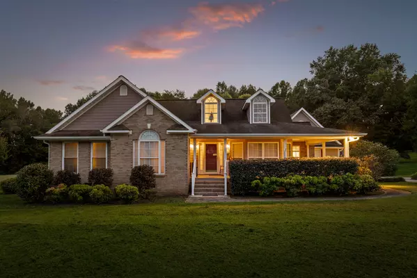 Whitwell, TN 37397,265 Looneys Creek DR