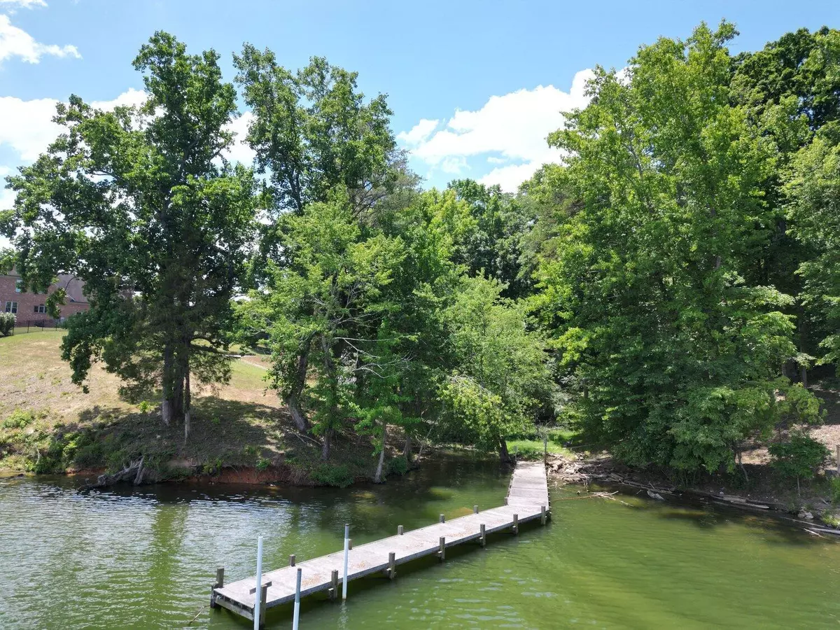 Sale Creek, TN 37373,2487 Burton RD