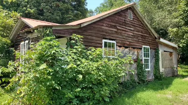 Decherd, TN 37324,119 Noles ST